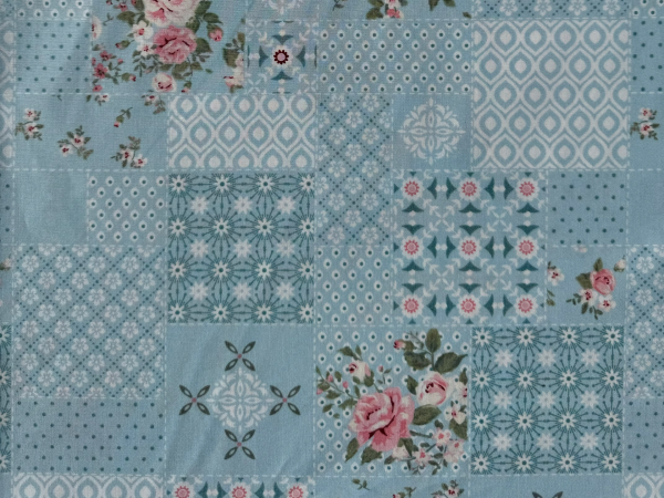Baumwoll-Stoff "Mathilda's Welt" Blau Nr 4840